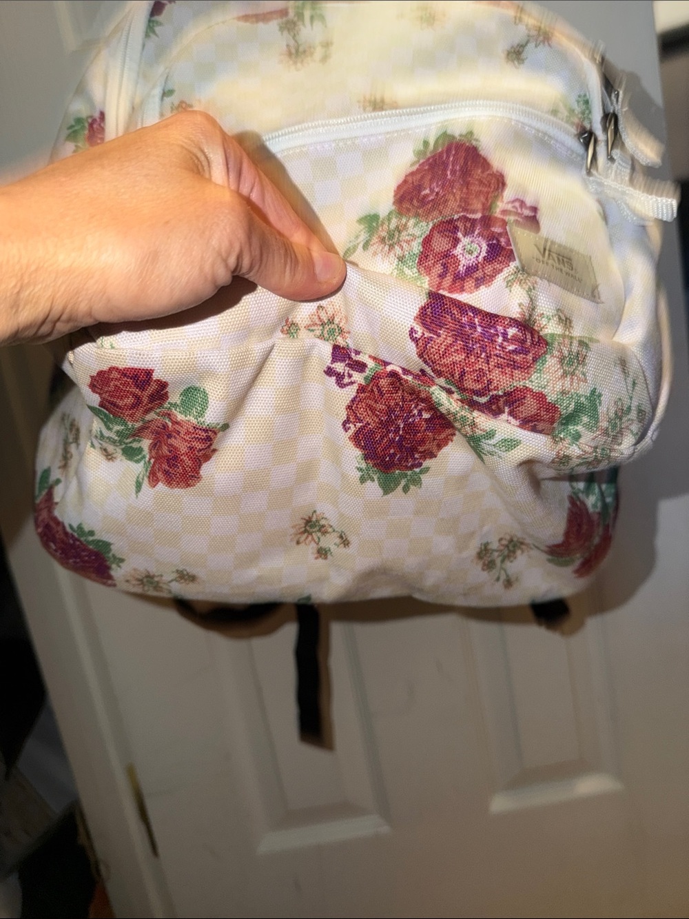 Vans ~ Cream Floral Check Backpack with Red Rose Accents NWOT - Picture 5 of 5